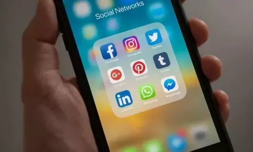 सेना ने सभी सैनिकों के लिए Facebook और Instagram सहित 89 App पर लगाया प्रतिबंध