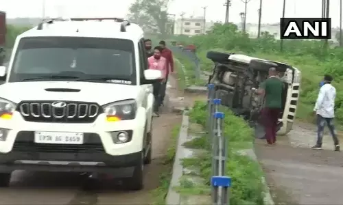 एनकाउंटर में मारा गया गैंगस्टर विकास दुबे, STF की गाड़ी पलटने के बाद मुठभेड़ एनकाउंटर में मारा गया गैंगस्टर विकास दुबे, STF की गाड़ी पलटने के बाद मुठभेड़