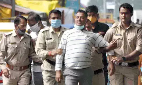 कानपुर से उज्जैन कैसे पहुंचा विकास दुबे, अब हुआ खुलासा कानपुर से उज्जैन कैसे पहुंचा विकास दुबे, अब हुआ खुलासा