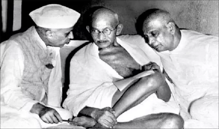 कांग्रेस को खत्म हो जाना चाहिए, यह गांधी की इच्छा थी
