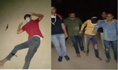 नोएडा :कंपनी में चोरी करने वाले दो शातिर बदमाशों को मुठभेड़ के दौरान, नोएडा पुलिस ने पकड़ा नोएडा :कंपनी में चोरी करने वाले दो शातिर बदमाशों को मुठभेड़ के दौरान, नोएडा पुलिस ने पकड़ा
