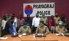 प्रयागराज पुलिस ने किया 4 हत्याओं का खुलासा, छमार गिरोह ने दिया था वारदात को अंजाम प्रयागराज पुलिस ने किया 4 हत्याओं का खुलासा, छमार गिरोह ने दिया था वारदात को अंजाम