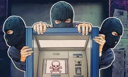 लुटेरों ने सुरक्षा गार्ड को दिखाया कट्टा फिर डायनामाइट से ATM किया ब्लास्ट, 23 लाख रुपये लेकर फरार लुटेरों ने सुरक्षा गार्ड को दिखाया कट्टा फिर डायनामाइट से ATM किया ब्लास्ट, 23 लाख रुपये लेकर फरार