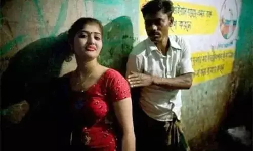ये भूख भी बेहद जालिम है, पेट की हो या हवस की ये भूख भी बेहद जालिम है, पेट की हो या हवस की