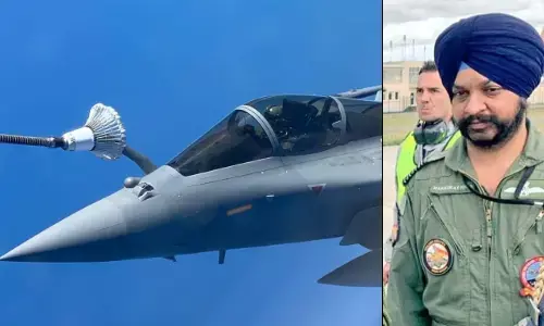 भारत में Rafale की पहली लैंडिंग करवाएंगे पायलट हरकीरत सिंह, जानिये- क्या है इस उपलब्धि की खास वजह भारत में Rafale की पहली लैंडिंग करवाएंगे पायलट हरकीरत सिंह, जानिये- क्या है इस उपलब्धि की खास वजह