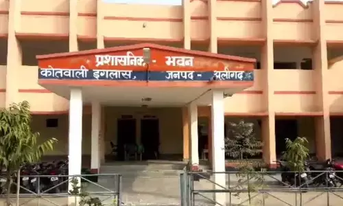 पुलिस को चकमा देकर फरार हुआ गैंगेस्टर वापस थाने आया और अपनी स्कार्पियो भी ले गया पुलिस को चकमा देकर फरार हुआ गैंगेस्टर वापस थाने आया और अपनी स्कार्पियो भी ले गया