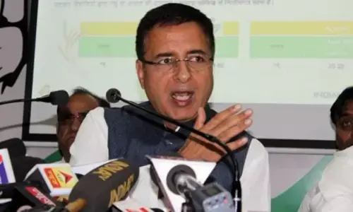 рд░рд╛рдЬрд╕реНрдерд╛рди: рдЖрдЦрд┐рд░ рд░рдгрджреАрдк рд╕реБрд░рдЬреЗрд╡рд╛рд▓рд╛ рдХреЗ рдмрддрд╛рдпреЗ рд╡рд┐рдзрд╛рдпрдХ рд▓реМрдЯрдХрд░ рдХреНрдпреЛрдВ рдирд╣реАрдВ рдЖрдпреЗ ? рд░рд╛рдЬрд╕реНрдерд╛рди: рдЖрдЦрд┐рд░ рд░рдгрджреАрдк рд╕реБрд░рдЬреЗрд╡рд╛рд▓рд╛ рдХреЗ рдмрддрд╛рдпреЗ рд╡рд┐рдзрд╛рдпрдХ рд▓реМрдЯрдХрд░ рдХреНрдпреЛрдВ рдирд╣реАрдВ рдЖрдпреЗ ?