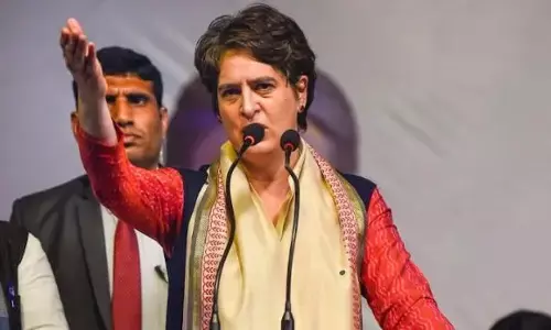 महासचिव प्रियंका गांधी 21 मार्च से असम दौरे पर, करीब आधा दर्जन जनसभाओं को करेंगी संबोधित महासचिव प्रियंका गांधी 21 मार्च से असम दौरे पर, करीब आधा दर्जन जनसभाओं को करेंगी संबोधित