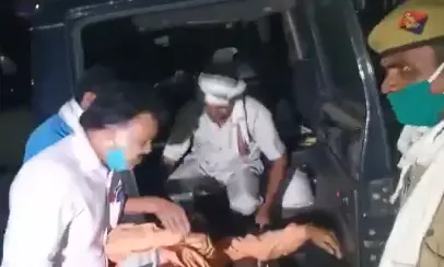 यूपी में अपराधी बैखौफ, संभल के चंदौसी में खाद व्यापारी की लूट के बाद हत्या