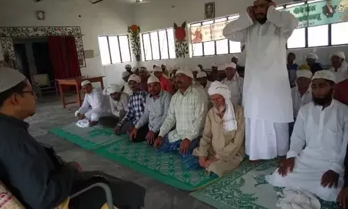 प्रतीकात्मक तस्वीर प्रतीकात्मक तस्वीर