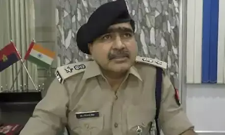 प्रेमी दरोगा के साथ मिलकर महिला सिपाही ने रची कांस्टेबल पति की हत्या की साजिश, FIR