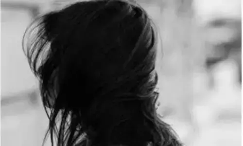 विधवा महिला के साथ पांच लोगों ने किया दुष्कर्म, आरोपी पुलिस हिरासत से फरार विधवा महिला के साथ पांच लोगों ने किया दुष्कर्म, आरोपी पुलिस हिरासत से फरार