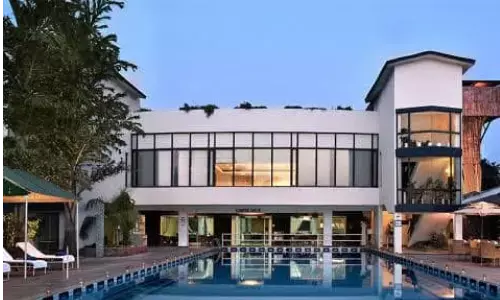 राजस्थान की बड़ी खबर: पायलट खेमे का होटल कंट्री क्लब में जमावड़ा, 14 तक तीस विधायको के समर्थन का दावा राजस्थान की बड़ी खबर: पायलट खेमे का होटल कंट्री क्लब में जमावड़ा, 14 तक तीस विधायको के समर्थन का दावा