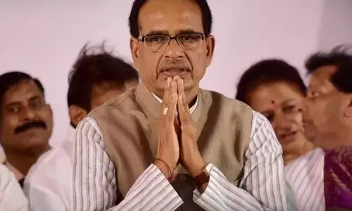 आसान नही है शिवराज की कुर्सी हिलाना आसान नही है शिवराज की कुर्सी हिलाना