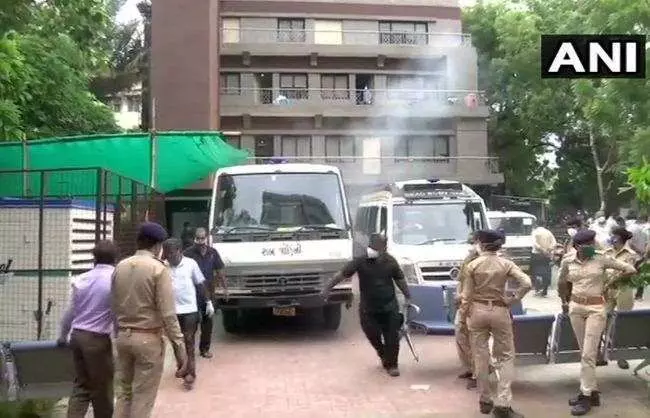 गुजरात में बड़ा हादसा, अहमदाबाद में कोविड-19 अस्पताल में आग, 8 की मौत, PM मोदी ने जताया दुख