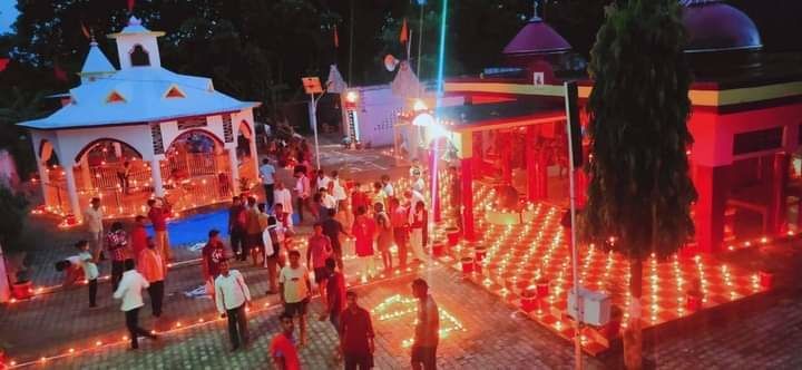 जब खबरों में अयोध्या शीर्ष पर है तो एक अयोध्यावासी होने के नाते मेरा भी मन अकुला रहा है कि मैं भी मंदिर आन्दोलन को याद करूं जब खबरों में अयोध्या शीर्ष पर है तो एक अयोध्यावासी होने के नाते मेरा भी मन अकुला रहा है कि मैं भी मंदिर आन्दोलन को याद करूं