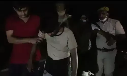 युवती को अगवा करके ले जा रहे बदमाशों से हुयी पुलिस की मुठभेड़