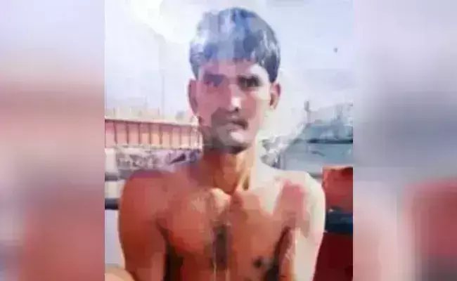 हापुड़ नाबालिग रेप केस : आरोपी के सुसाइड नोट लिखकर गंगा में कूदने की आशंका, जांच जारी हापुड़ नाबालिग रेप केस : आरोपी के सुसाइड नोट लिखकर गंगा में कूदने की आशंका, जांच जारी