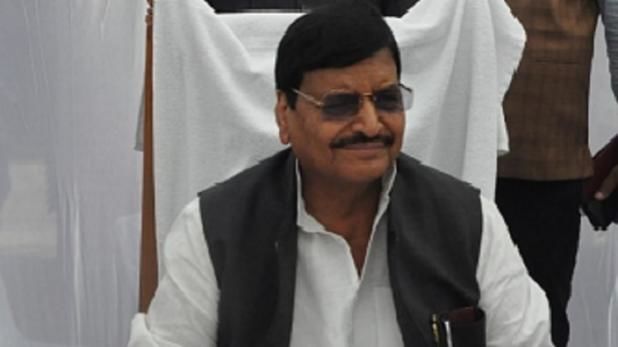चाचा शिवपाल ने दिया भतीजे अखिलेश को ये बड़ा संदेश चाचा शिवपाल ने दिया भतीजे अखिलेश को ये बड़ा संदेश