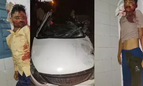 शामली में ट्रक ने कार को मारी टक्कर 2 की मौत, एक गंभीर घायल शामली में ट्रक ने कार को मारी टक्कर 2 की मौत, एक गंभीर घायल