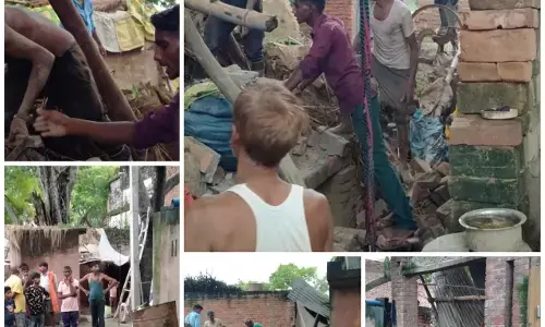 कौशाम्बी: बारिश से कच्चा मकान गिरा,एक बच्ची को आई गंभीर चोट कौशाम्बी: बारिश से कच्चा मकान गिरा,एक बच्ची को आई गंभीर चोट