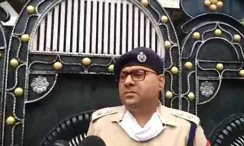 मैनपुरी एसपी अजय कुमार ने माफिया और हिस्ट्रीशीटरों पर कसा शिकंजा, सीज की करोड़ों की संपत्ति मैनपुरी एसपी अजय कुमार ने माफिया और हिस्ट्रीशीटरों पर कसा शिकंजा, सीज की करोड़ों की संपत्ति