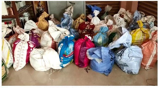 मेरठ: प्रेम प्रसंग के शक में युवती से ऑनर किलिंग का किया प्रयास मेरठ: प्रेम प्रसंग के शक में युवती से ऑनर किलिंग का किया प्रयास