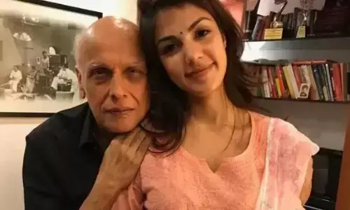 सुशांत केस: सामने आई महेश भट्ट और रिया चक्रवर्ती की Whatsapp चैट, बड़ा खुलासा! सुशांत केस: सामने आई महेश भट्ट और रिया चक्रवर्ती की Whatsapp चैट, बड़ा खुलासा!