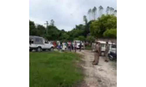 प्रतापगढ़ में प्रधान आशीष तिवारी और उनके भाई को मारी गोली प्रतापगढ़ में प्रधान आशीष तिवारी और उनके भाई को मारी गोली