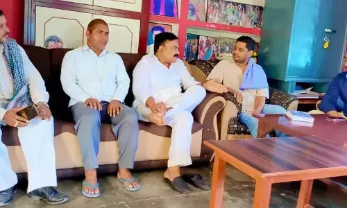 जाति का अहीर हूं अहीर के नाते उत्पीड़न किया जा रहा- राम प्रताप यादव, पूर्व जिला पंचायत सदस्य मऊ जाति का अहीर हूं अहीर के नाते उत्पीड़न किया जा रहा- राम प्रताप यादव, पूर्व जिला पंचायत सदस्य मऊ