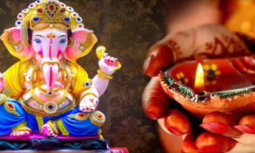 GaneshaChaturthi : गणेश चतुर्थी पर ऐसे करें गणपति की आराधना, जानें- शुभ शुभ पूजा मुहूर्त व महिमा GaneshaChaturthi : गणेश चतुर्थी पर ऐसे करें गणपति की आराधना, जानें- शुभ शुभ पूजा मुहूर्त व महिमा