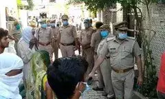 युवक ने पत्नी और सास को मारकर दोनों के शव को छत से फेंका, फिर पहुंचा थानेऔर बोला युवक ने पत्नी और सास को मारकर दोनों के शव को छत से फेंका, फिर पहुंचा थानेऔर बोला