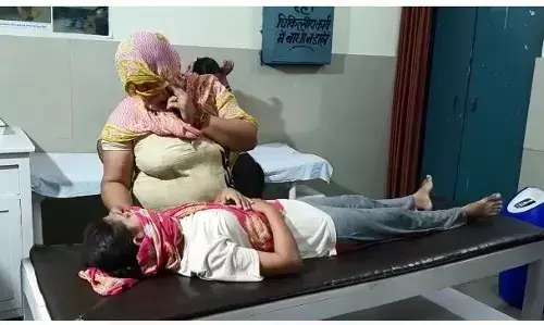 शामली: बच्चों को लेकर हुए विवाद को लेकर दो पक्षों में हुई फायरिंग, 4 को लगी गोली, पुलिस मौके पर पहुंची