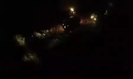 अवैध खनन की वीडियो लेकर ग्रामीण पहुंचे कमिश्नर कार्यलय अवैध खनन की वीडियो लेकर ग्रामीण पहुंचे कमिश्नर कार्यलय