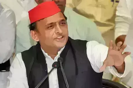यूपी में बीजेपी को बड़ा झटका, सपा का हुआ गेम बसपा के पांच विधायक सपा कार्यालय पहुंचे यूपी में बीजेपी को बड़ा झटका, सपा का हुआ गेम बसपा के पांच विधायक सपा कार्यालय पहुंचे