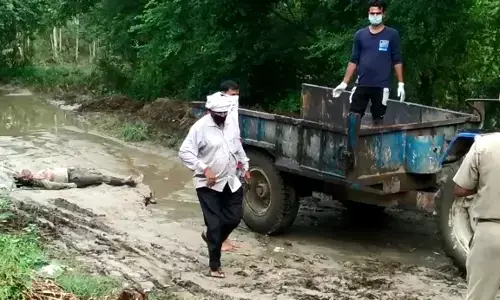 рдЧрдиреНрдиреЗ рдХреЗ рдЦреЗрдд рд╕реЗ рдпреБрд╡рдХ рдХрд╛ рд╢рд╡ рдмрд░рд╛рдордж рдЧрдиреНрдиреЗ рдХреЗ рдЦреЗрдд рд╕реЗ рдпреБрд╡рдХ рдХрд╛ рд╢рд╡ рдмрд░рд╛рдордж