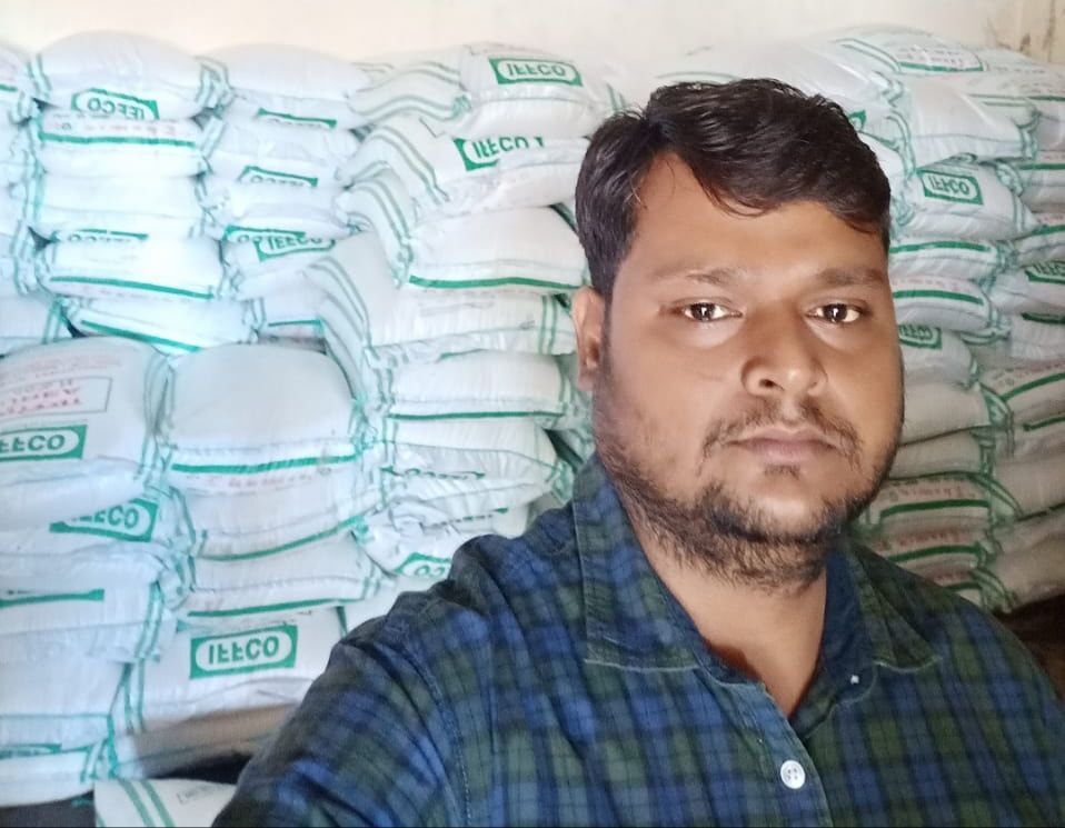 सुलतानपुर सांसद मेनका संजय गांधी के प्रयास से जिले को मिली 2650 मीट्रिक टन इफको यूरिया खाद सुलतानपुर सांसद मेनका संजय गांधी के प्रयास से जिले को मिली 2650 मीट्रिक टन इफको यूरिया खाद