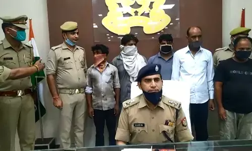 बिजनौर में चोरी करने वाले दो चोर गिरफ्तार बिजनौर में चोरी करने वाले दो चोर गिरफ्तार