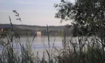 नदी चेतना यात्रा : नदी प्रवाह की घट-बढ़ को समझने का प्रयास नदी चेतना यात्रा : नदी प्रवाह की घट-बढ़ को समझने का प्रयास