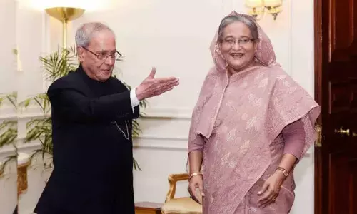 प्रणब मुखर्जी के निधन पर शेख हसीन ने लिखा PM मोदी को पत्र, बांग्लादेश में सच्चे मित्र की याद में राष्ट्रीय शोक प्रणब मुखर्जी के निधन पर शेख हसीन ने लिखा PM मोदी को पत्र, बांग्लादेश में सच्चे मित्र की याद में राष्ट्रीय शोक