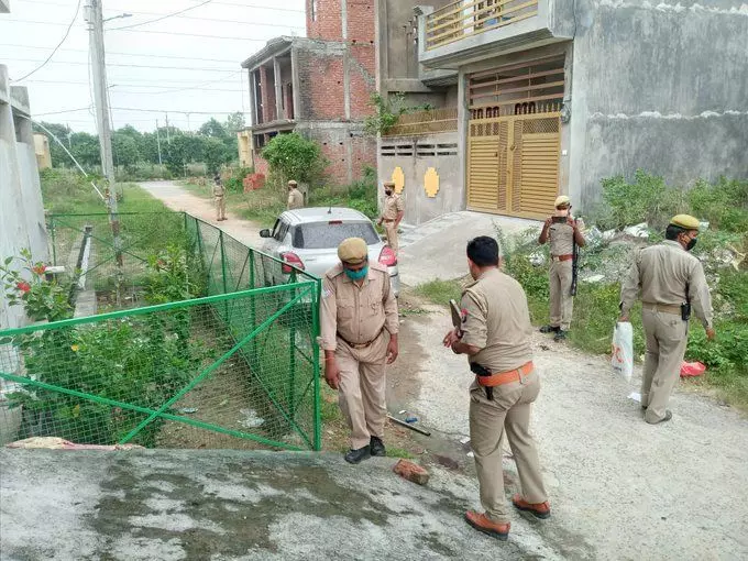 ताबड़तोड़ फायरिंग से दहला लखनऊ, प्रॉपर्टी डीलर दुर्गेश यादव की हत्या