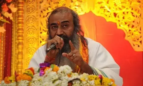 भारत में अमेरिका से दुगुने मरीज और मीडिया रिया की गाडी के पीछे दौड़ लगा रहा है - आचार्य प्रमोद कृष्णम भारत में अमेरिका से दुगुने मरीज और मीडिया रिया की गाडी के पीछे दौड़ लगा रहा है - आचार्य प्रमोद कृष्णम