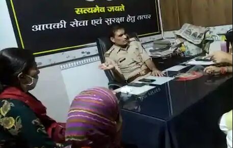 रेड लाइट एरिया की युवती को प्यार में फंसाया, फिर 60 लाख ठगकर भाग गया विदेश रेड लाइट एरिया की युवती को प्यार में फंसाया, फिर 60 लाख ठगकर भाग गया विदेश