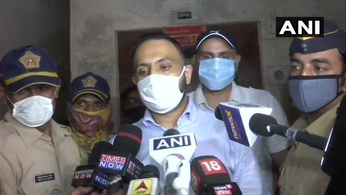 सुशांत केस: दो दिन में तीसरी गिरफ्तारी, NCB ने अब दीपेश सावंत को किया गिरफ्तार सुशांत केस: दो दिन में तीसरी गिरफ्तारी, NCB ने अब दीपेश सावंत को किया गिरफ्तार