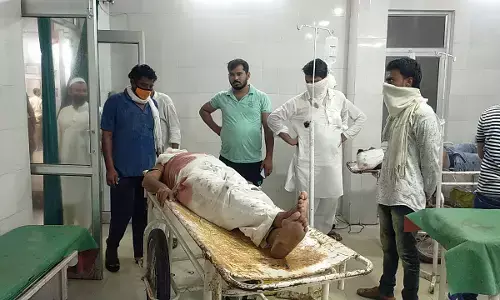 बिजनौर: बछड़ा बांधने को लेकर दो पक्षों में खूनी संघर्ष बिजनौर: बछड़ा बांधने को लेकर दो पक्षों में खूनी संघर्ष