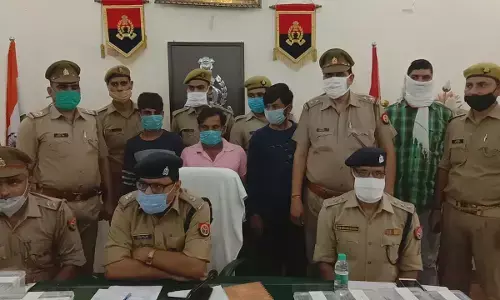 मुजफ्फरनगर पुलिस ने तमंचा फैक्ट्री का किया खुलासा, 3 आरोपी गिरफ्तार मुजफ्फरनगर पुलिस ने तमंचा फैक्ट्री का किया खुलासा, 3 आरोपी गिरफ्तार