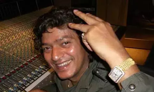 जानिए इस शख्स के बारे में जिसे आखरी समय बेचनी पड़ी थी कार और बंगला