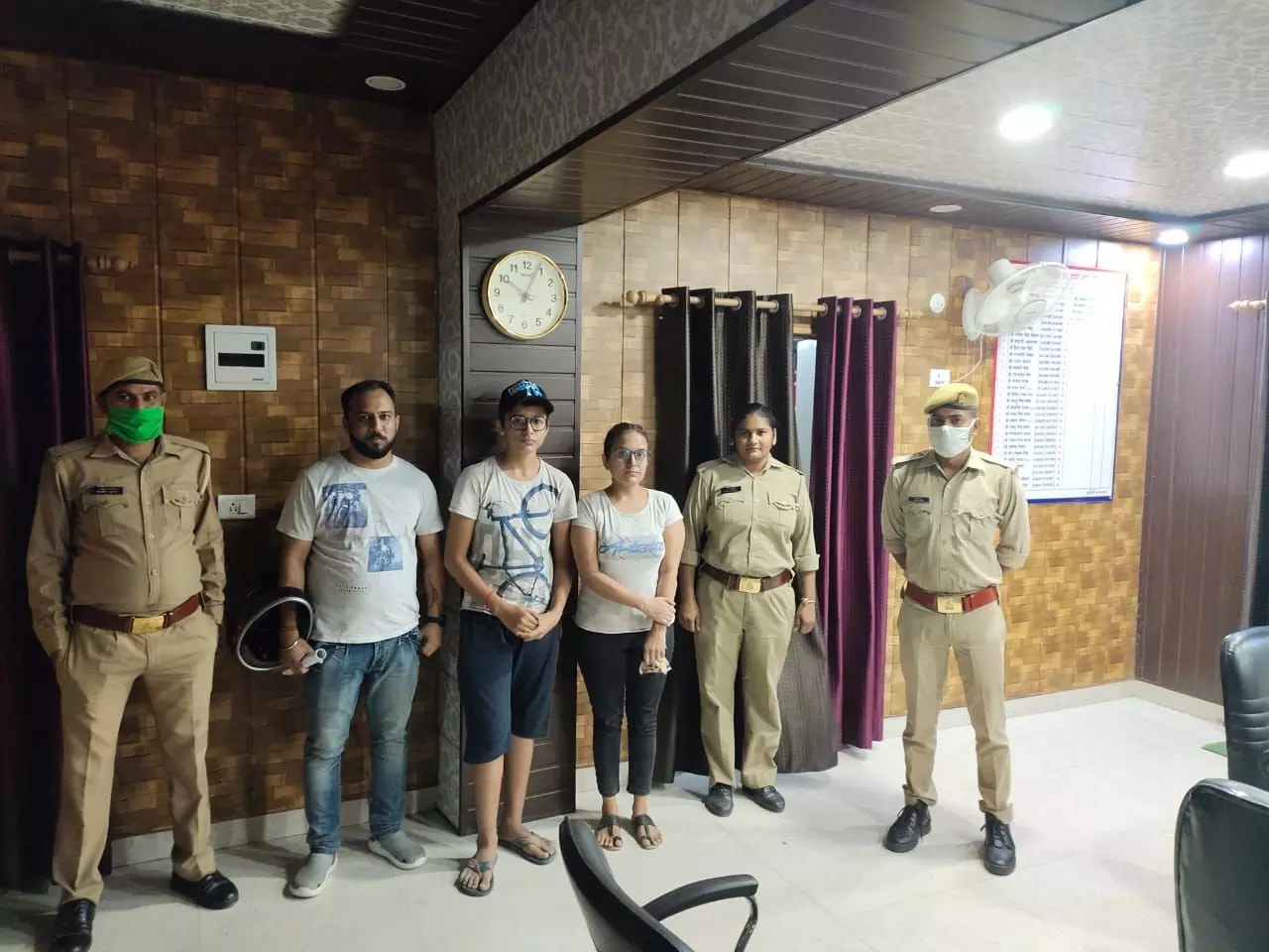 गाजियाबाद में घर से गायब हुए 13 वर्षीय किशोर को पुलिस ने मात्र 3 घंटे में तलाश कर परिजनों को सौंपा