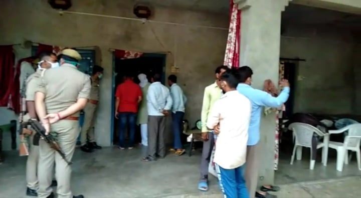 मुजफ्फरनगर : नवविवाहिता की पति ने गला घोंटकर की हत्या, सात माह पहले हुआ था प्रेमविवाह! मुजफ्फरनगर : नवविवाहिता की पति ने गला घोंटकर की हत्या, सात माह पहले हुआ था प्रेमविवाह!