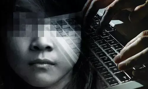 बागपत : स्कूल के व्हाट्सएप ग्रुप पर मिले पोर्न वीडियो, मचा हड़कंप!